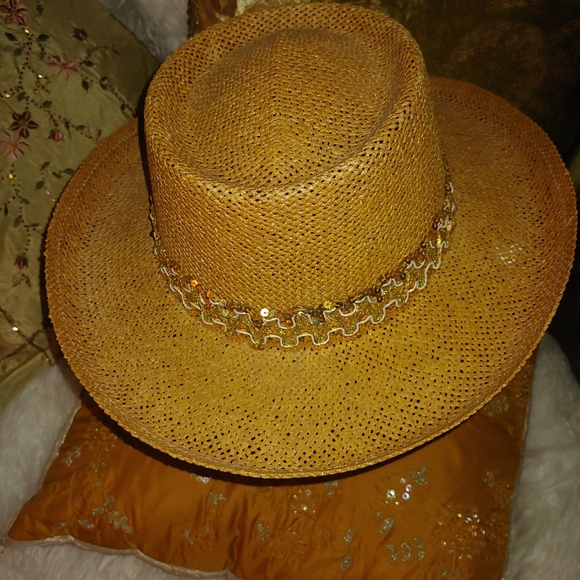 Sun hat - Picture 3 of 8